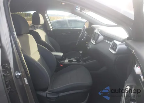 2019 Kia Sorento 3.3L Lx z USA, uszkodzony, nr VIN 5XYPG4A52KG488991